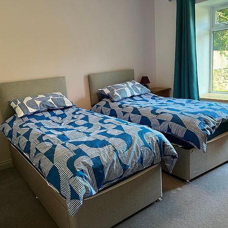 Self-Contained Ensuite Double Or Twin Bedroom In Pentir Bangor  Dış mekan fotoğraf